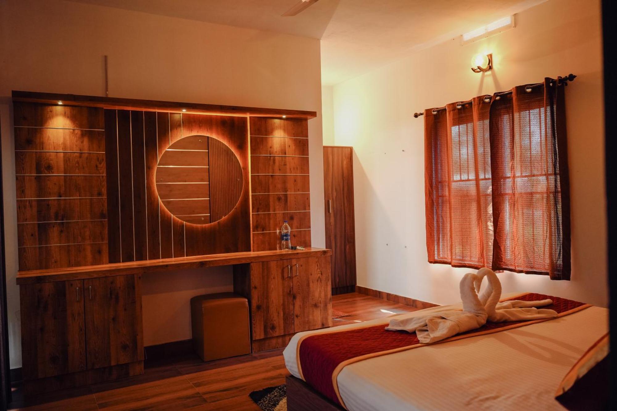 Haze Woods Resort Vaduvanchal Eksteriør bilde